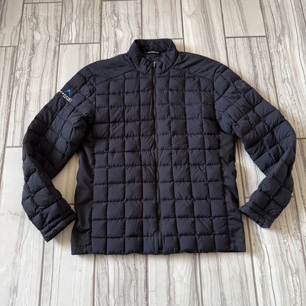 Arc’teryx Down Jacket. Euc Like New - image 1